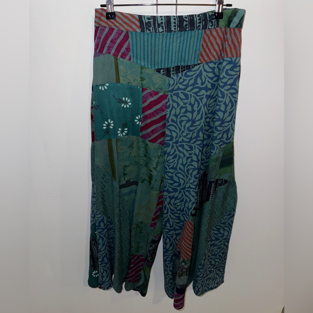 POL Premiere Women’s Teal Patchwork Wide Leg Pants with Accent Panels - Picture 4 of 7